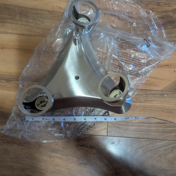 Silver Metal Triangular Light Fixture Base - Picture 3 of 6